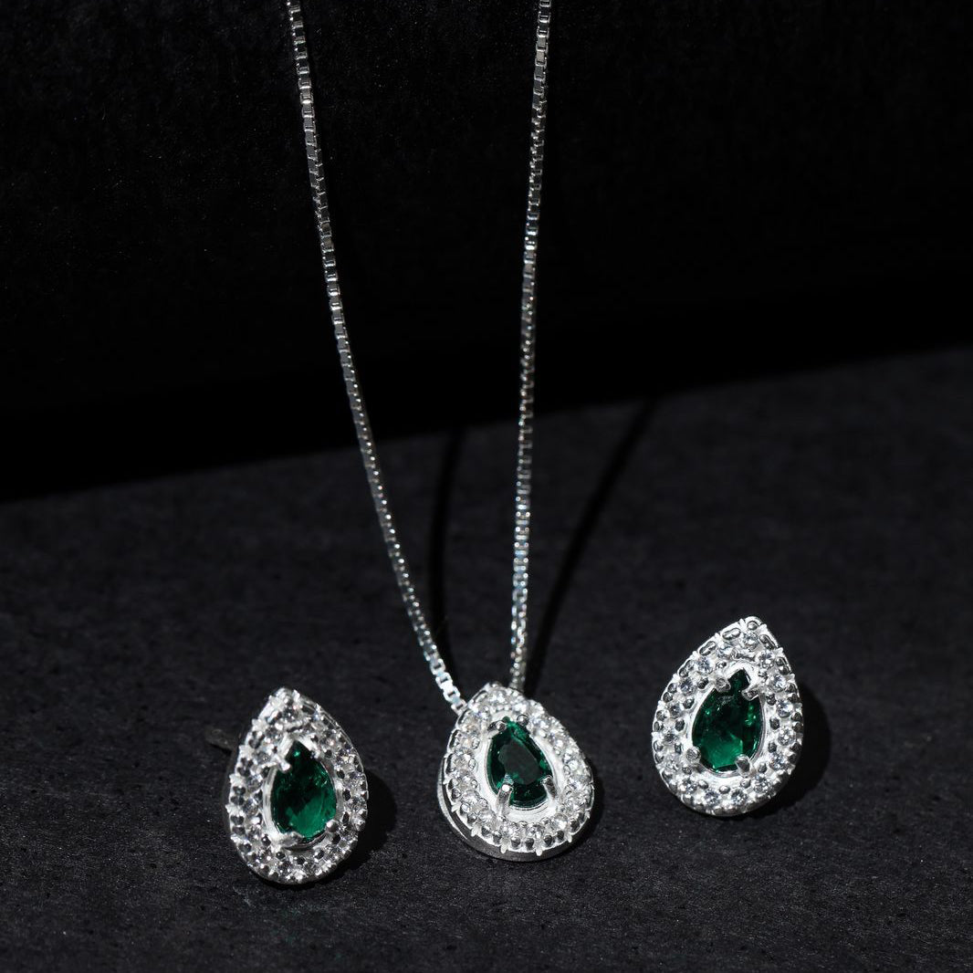 Conjunto gota cravejado